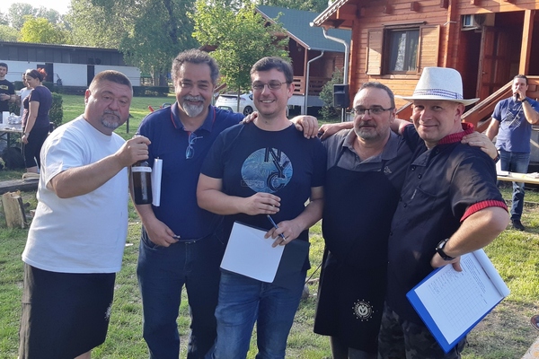 Bográcsverseny Dunaújvárosban